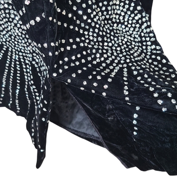 Vintage RICKI LANG For NUIT Dress Sheath Black Velvet Sparkly Embellishments - Picture 6 of 8
